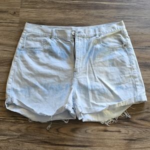 AE Mom Shorts